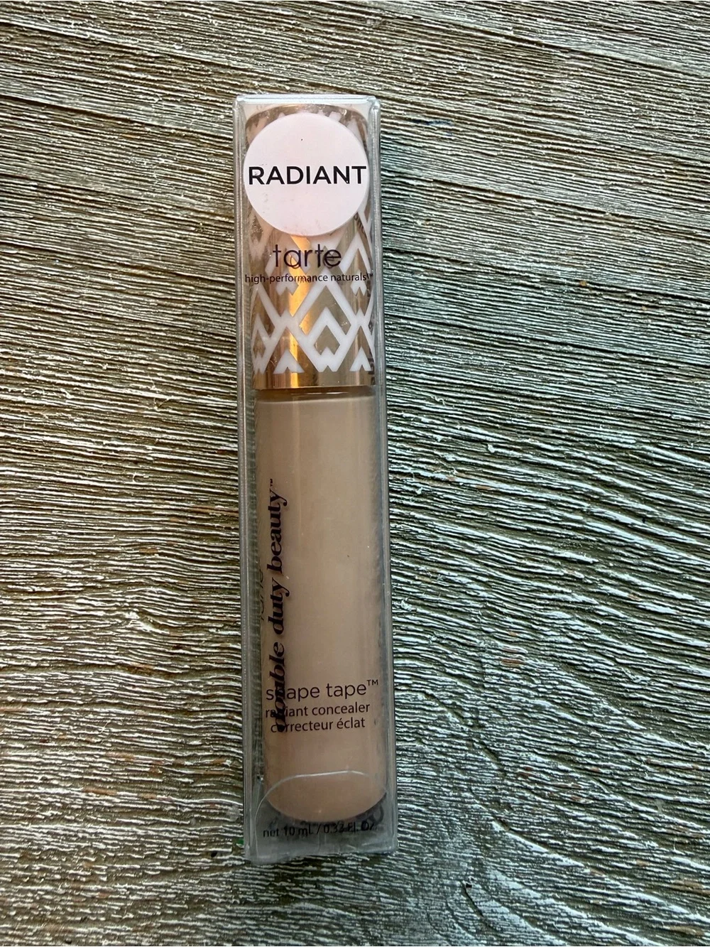 NIB Tarte Double Duty Beauty Shape Tape Radiant 29N light/medium